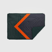 Load image into Gallery viewer, VOITED Recycled Ripstop Outdoor Camping Blanket - Cabin
