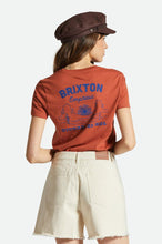 Load image into Gallery viewer, Empresa Fitted Crew Tee - Terracotta
