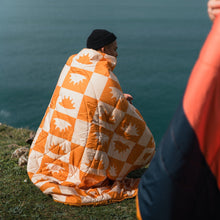 Load image into Gallery viewer, VOITED Recycled Ripstop Outdoor Camping Blanket - Concha
