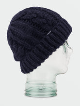 Load image into Gallery viewer, Men&#39;s Cable Hand Knit Beanie
