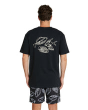 Load image into Gallery viewer, Mens - T-Shirt - Tri Fish - Black
