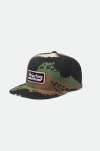 Load image into Gallery viewer, Steadfast HP Snapback - Camo
