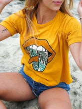 Load image into Gallery viewer, Rolling Single Jungle Boxy Tee
