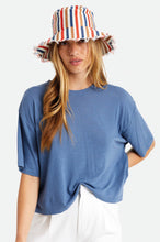 Load image into Gallery viewer, Women&#39;s Lisbon Packable Bucket Hat
